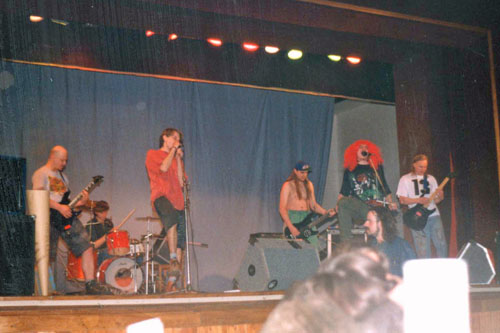 Vypit� lahv��e 1998