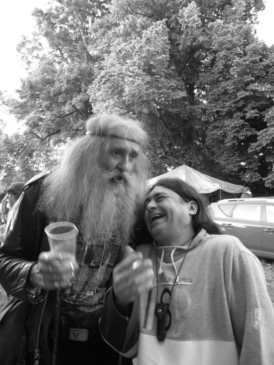 4. Viktor Hait a Karlos