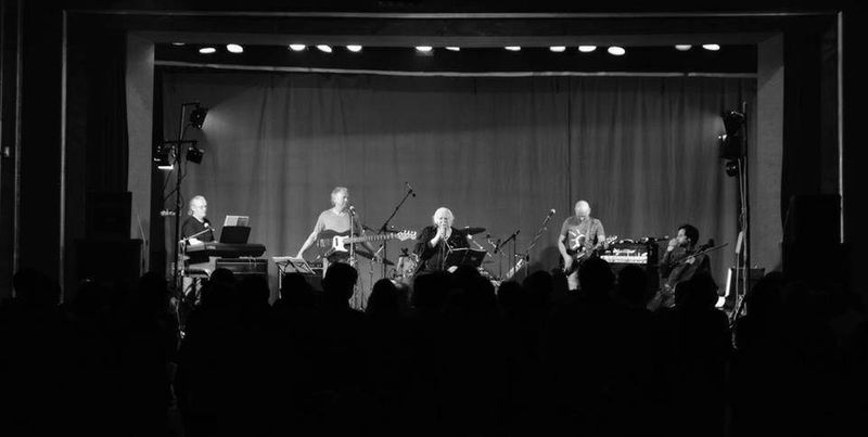 4. Milan Kni��k & Aktual